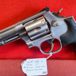 Smith & Wesson 686 - 5